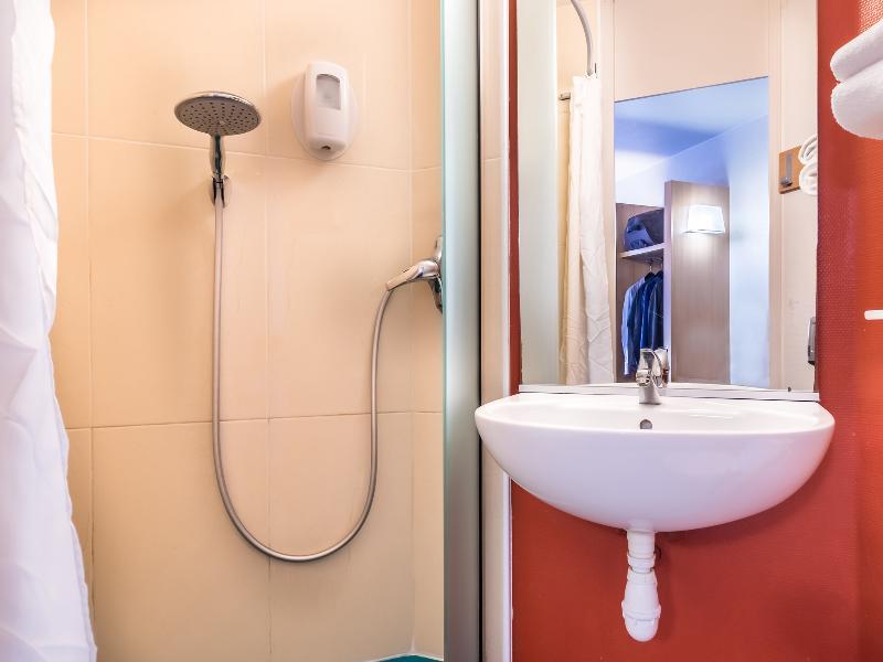 B&B Hotel Frejus Roquebrune-Sur-Argens Roquebrune-sur-Argens Exterior foto