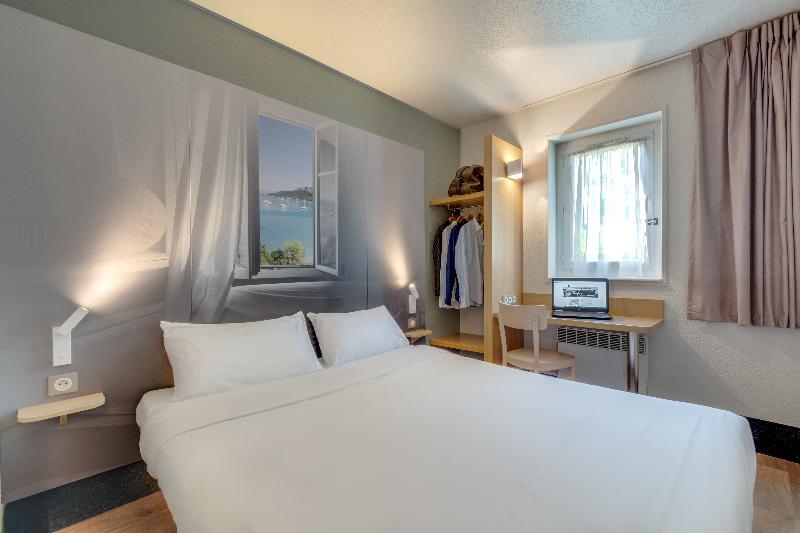 B&B Hotel Frejus Roquebrune-Sur-Argens Roquebrune-sur-Argens Exterior foto